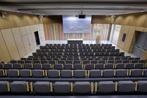 </p>
<h3>INSTALACIONES</h3>
<p>