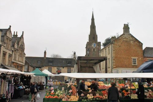 </p>
<h3>EL PUEBLO</h3>
<p>