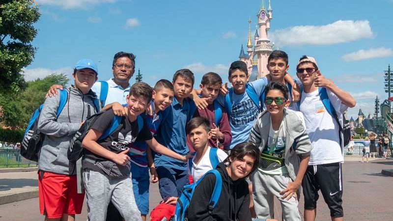 disneyland-paris-2018-01-web-800-thinking-mind