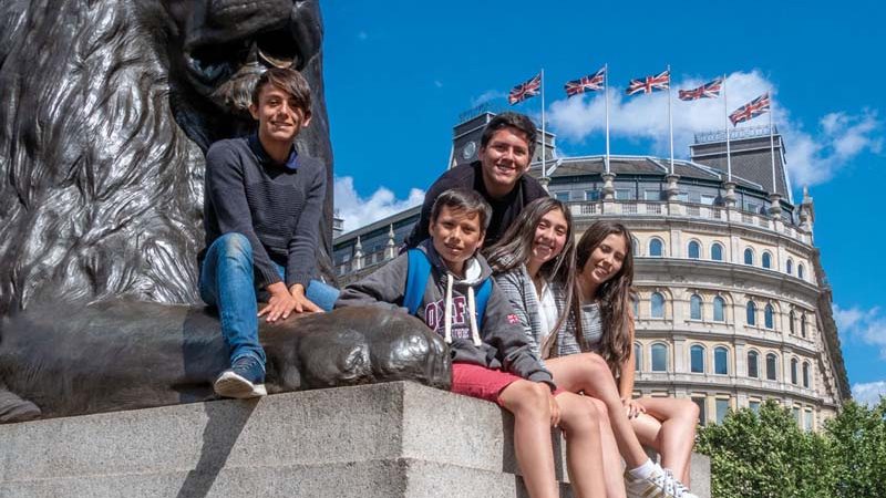 london-trafalgar-2018-07-web-800-thinking-mind