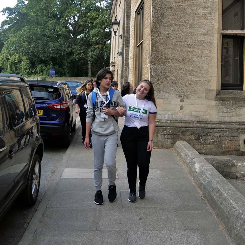 </p>
<h3>EL PUEBLO</h3>
<p>